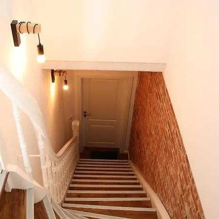 Apartamento Altes Bahnhofsvorsteherhaus Oben Husum (Schleswig-Holstein)